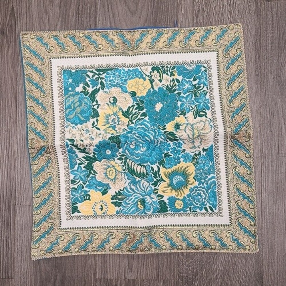 Embroided Square Accent Pillowcase